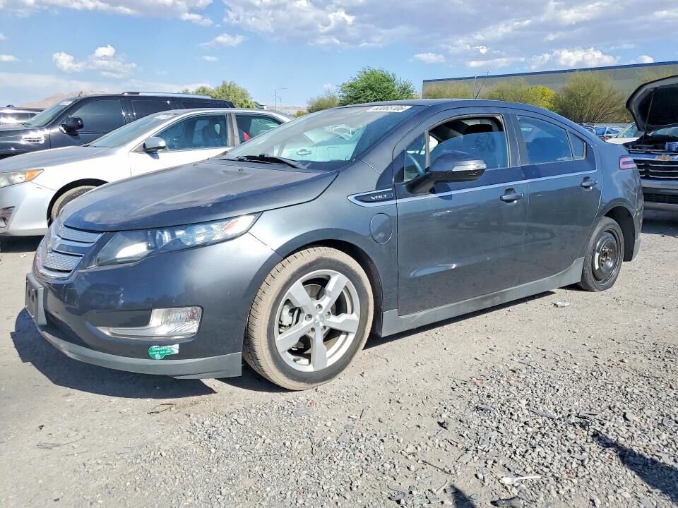 2013 CHEVROLET Volt