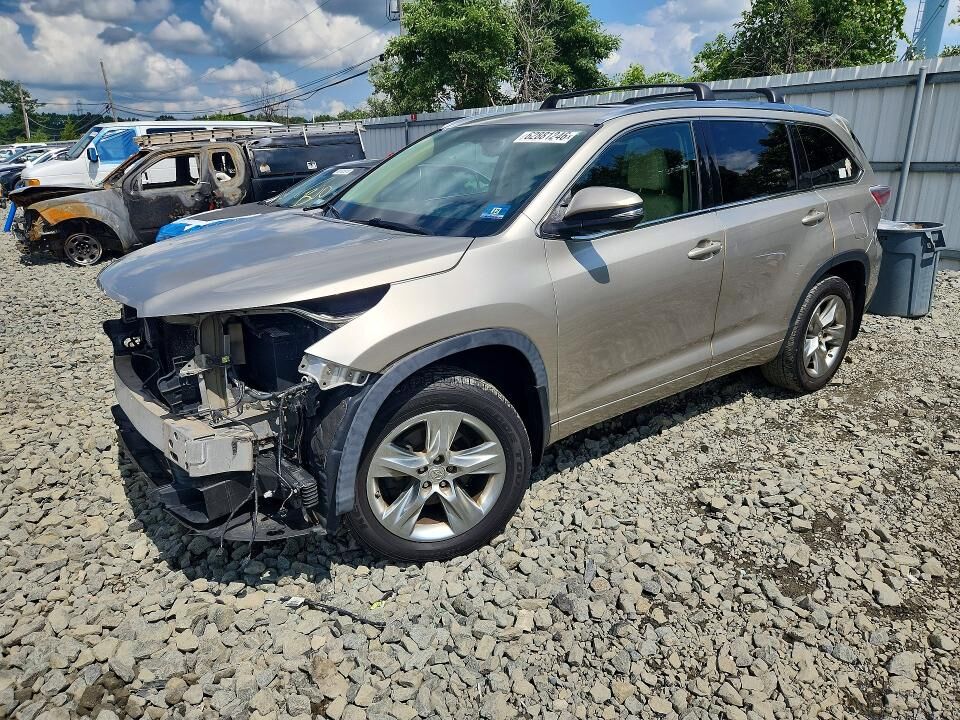 2015 TOYOTA Highlander