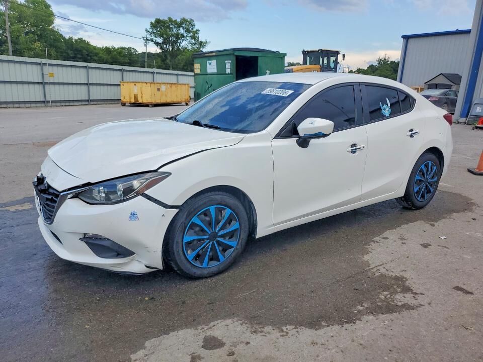 2015 MAZDA Mazda3