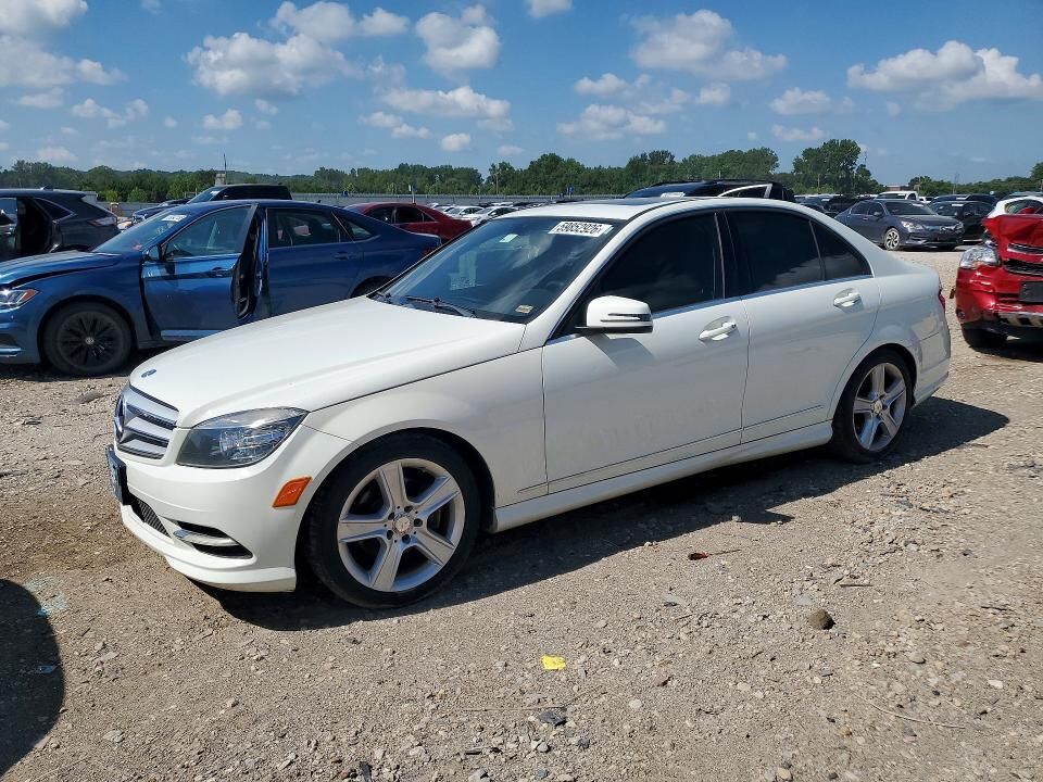 2011 MERCEDES-BENZ C-Class