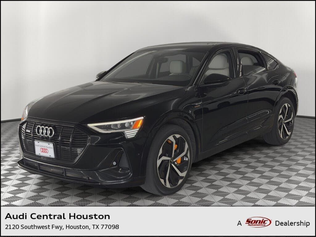 2023 AUDI e-tron