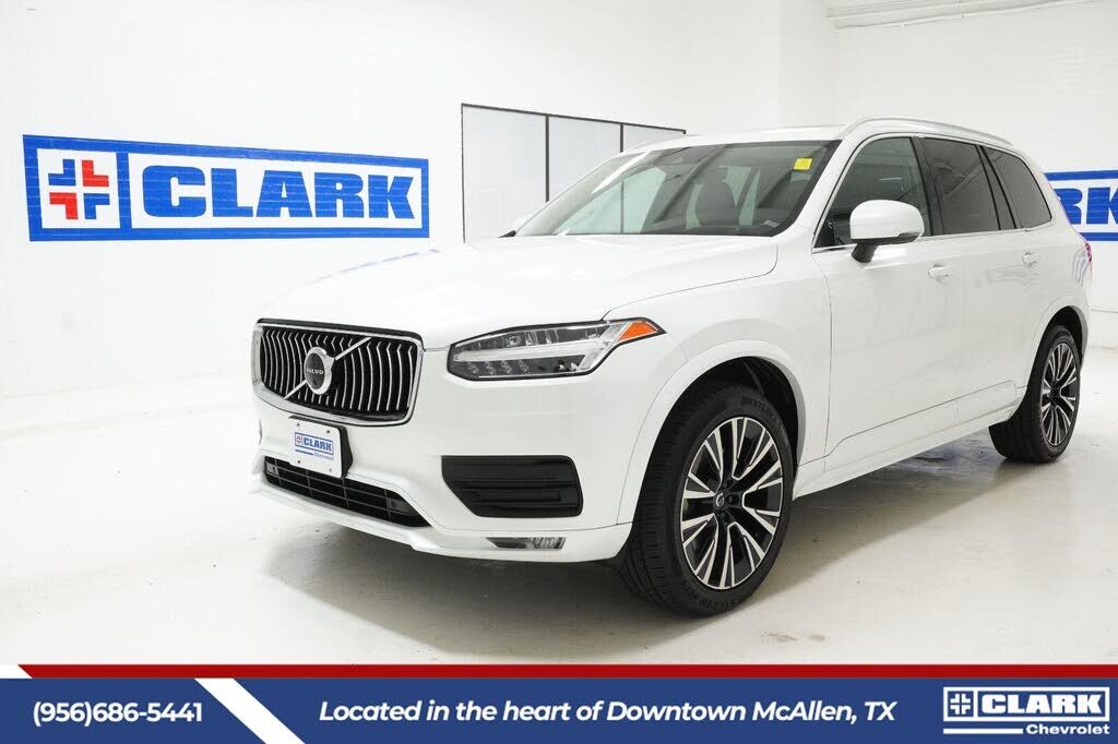 2022 VOLVO XC90