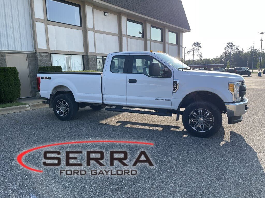 2017 FORD F-350