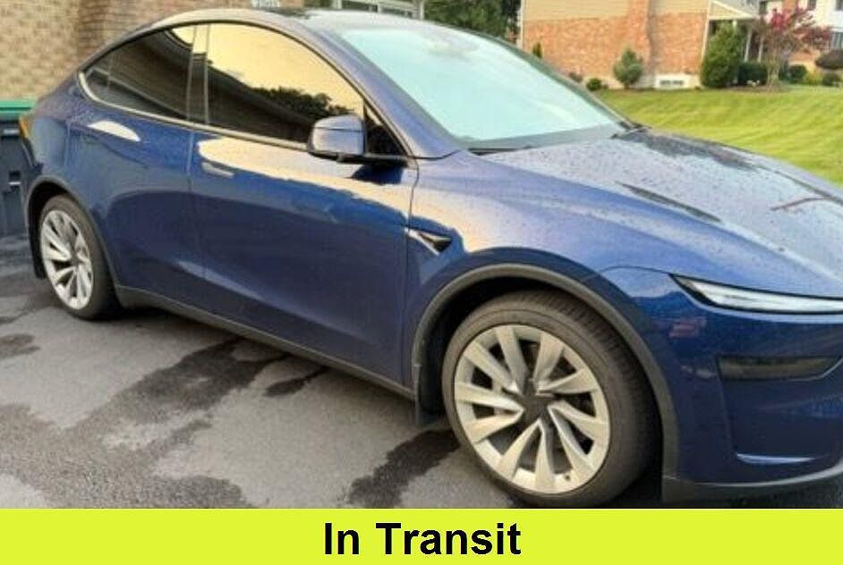 2026 TESLA Model Y