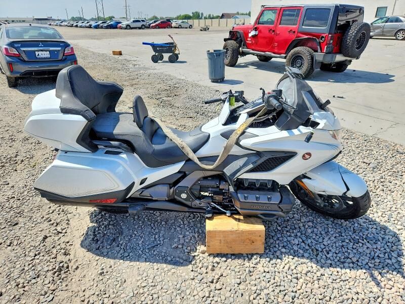 2020 HONDA GL1800