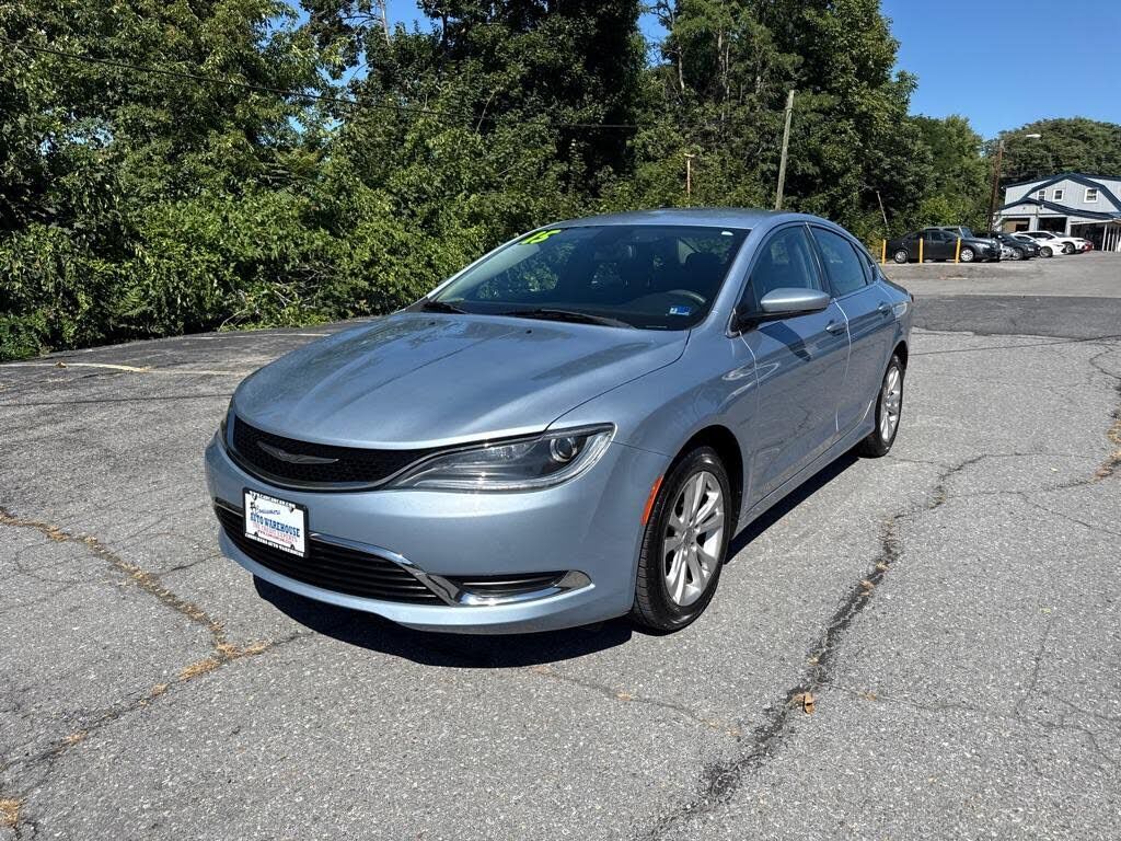2015 CHRYSLER 200