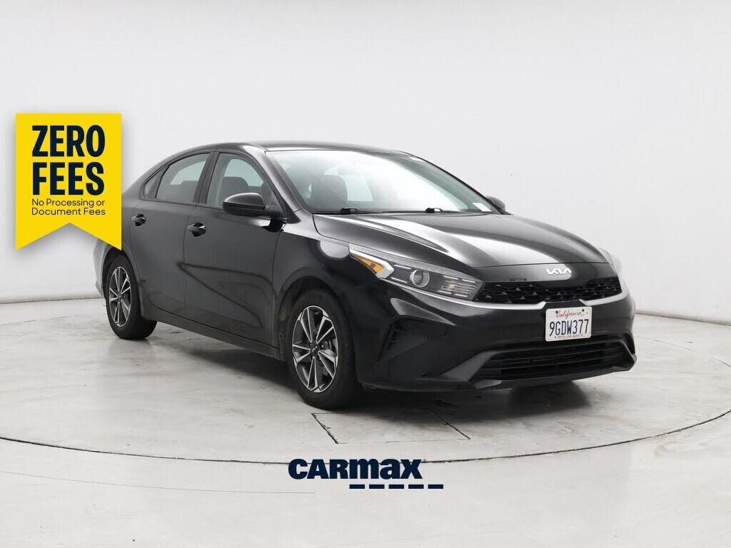 2023 KIA Forte