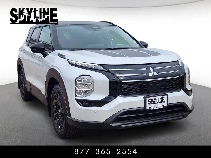 2026 MITSUBISHI Outlander