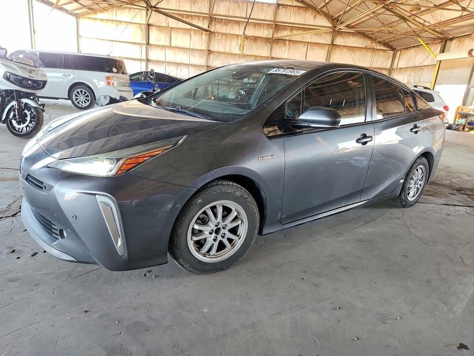 2019 TOYOTA PRIUS