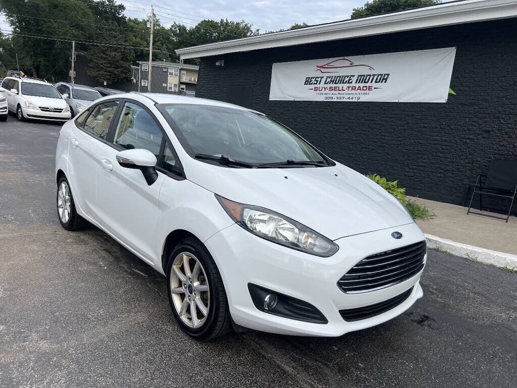 2015 FORD Fiesta