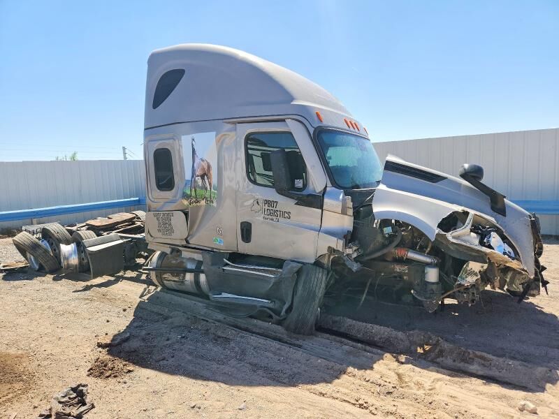 2025 FREIGHTLINER Cascadia