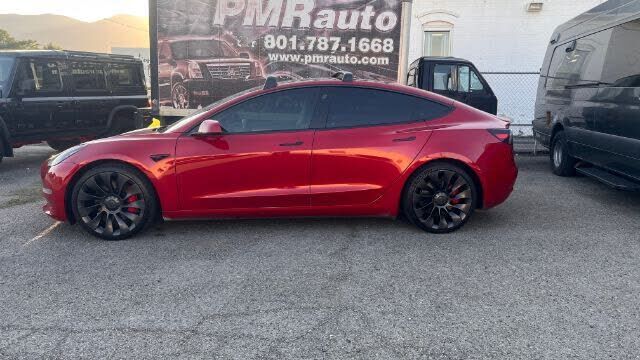 2022 TESLA Model 3