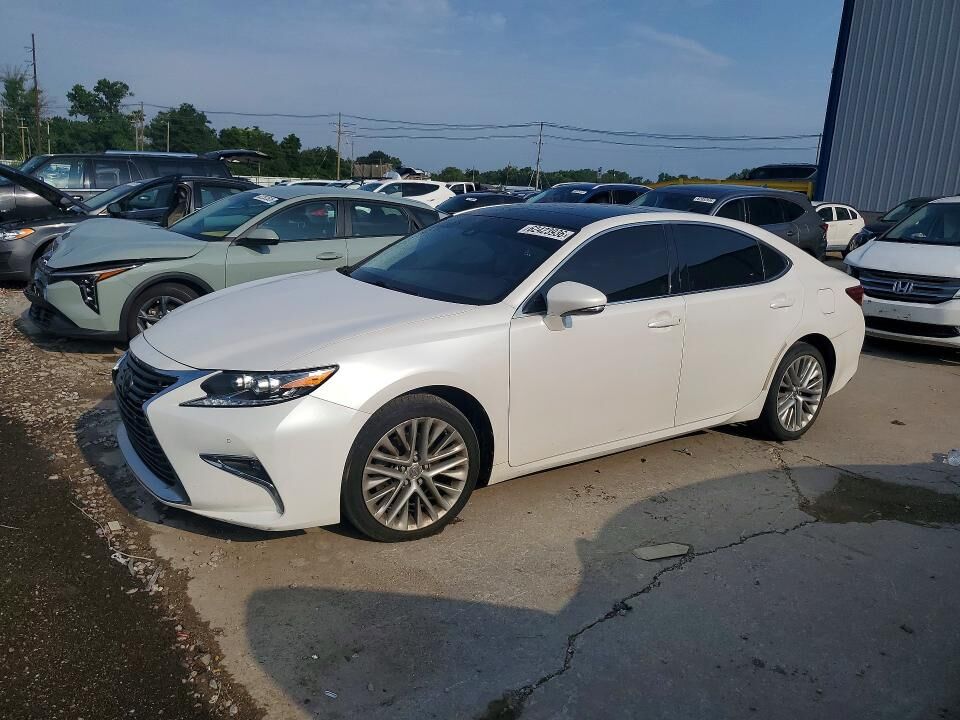 2016 LEXUS ES