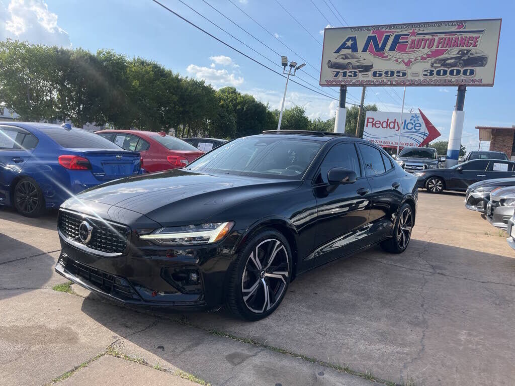 2023 VOLVO S60