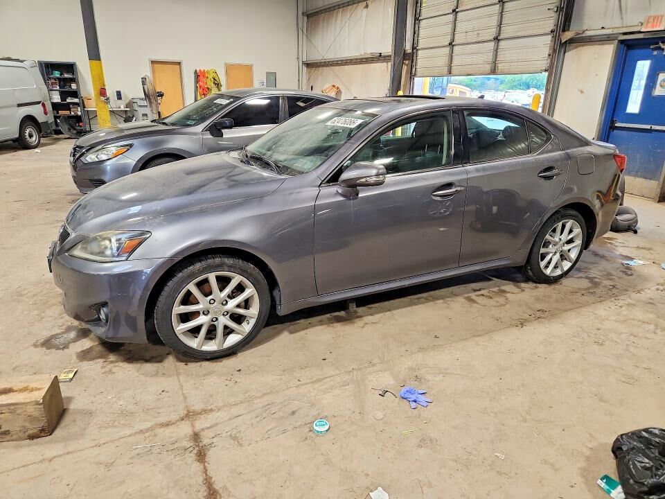 2012 LEXUS IS