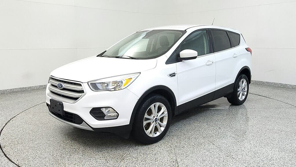 2019 FORD Escape