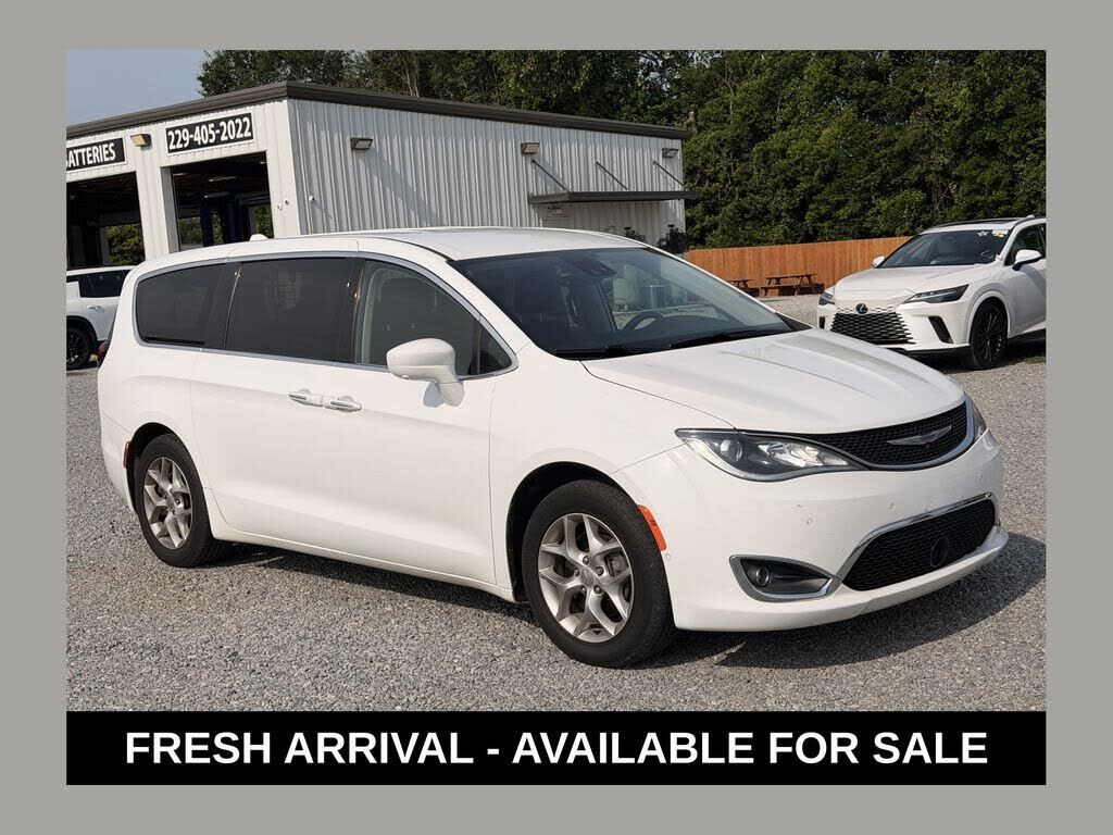 2019 CHRYSLER Pacifica