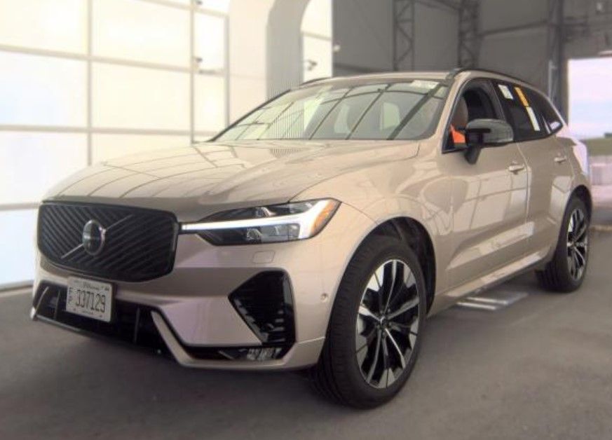 2026 VOLVO XC60