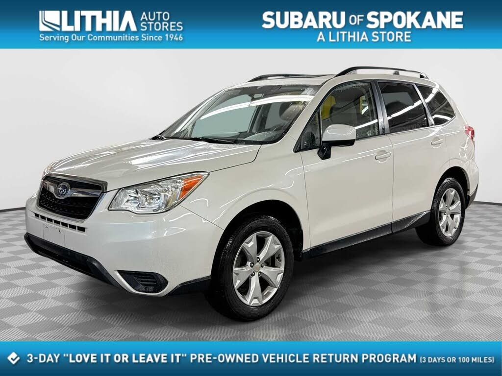2016 SUBARU Forester