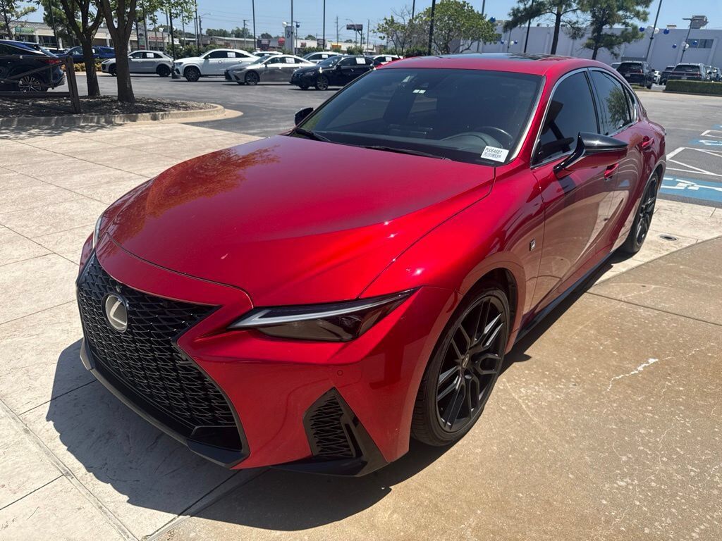 2023 LEXUS IS