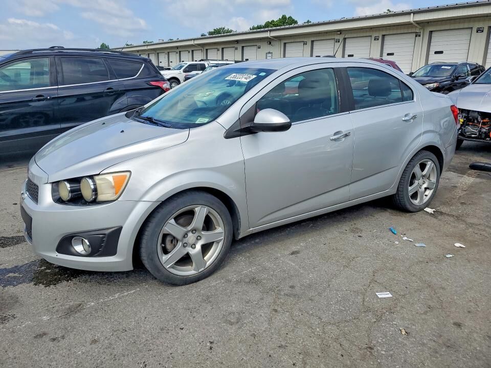 2016 CHEVROLET Sonic