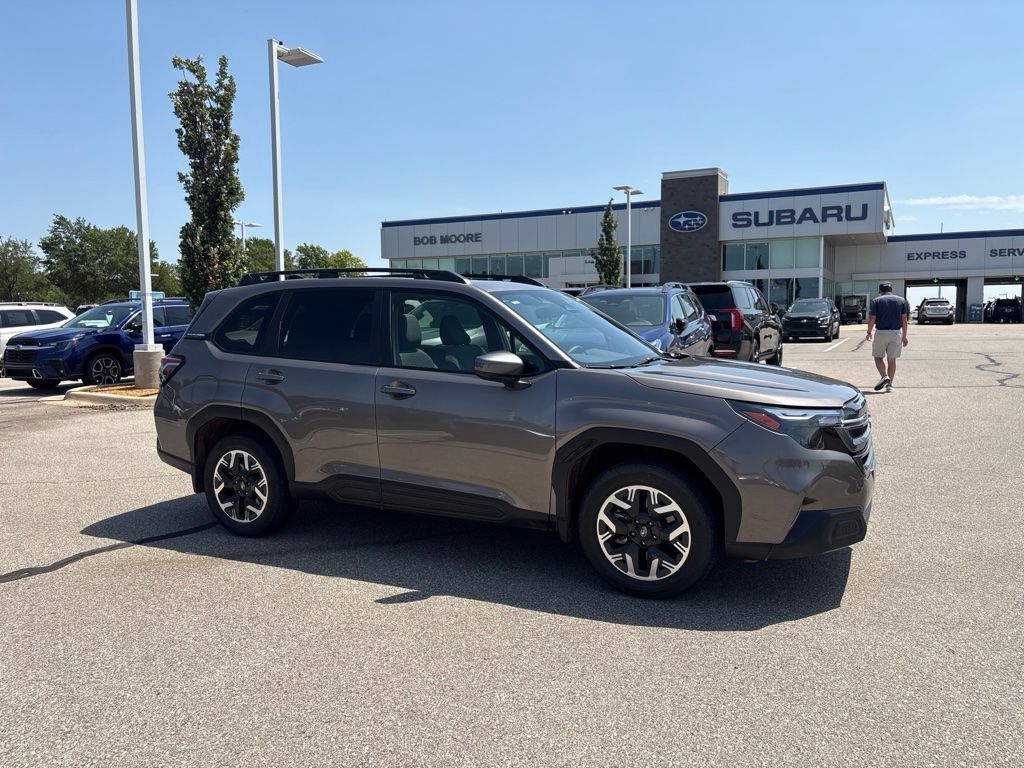 2025 SUBARU Forester