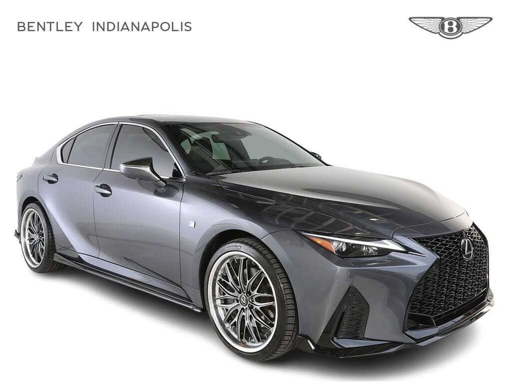 2023 LEXUS IS