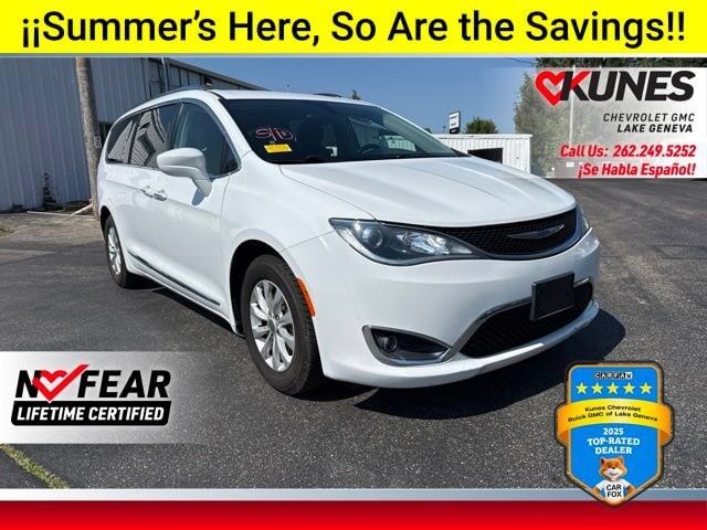 2019 CHRYSLER Pacifica