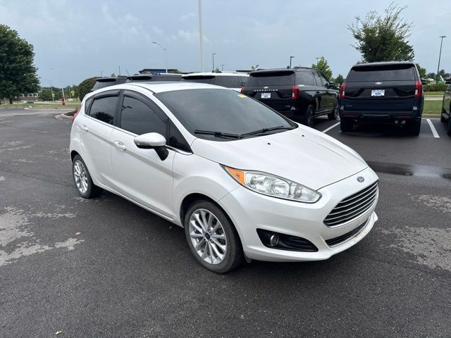 2017 FORD Fiesta
