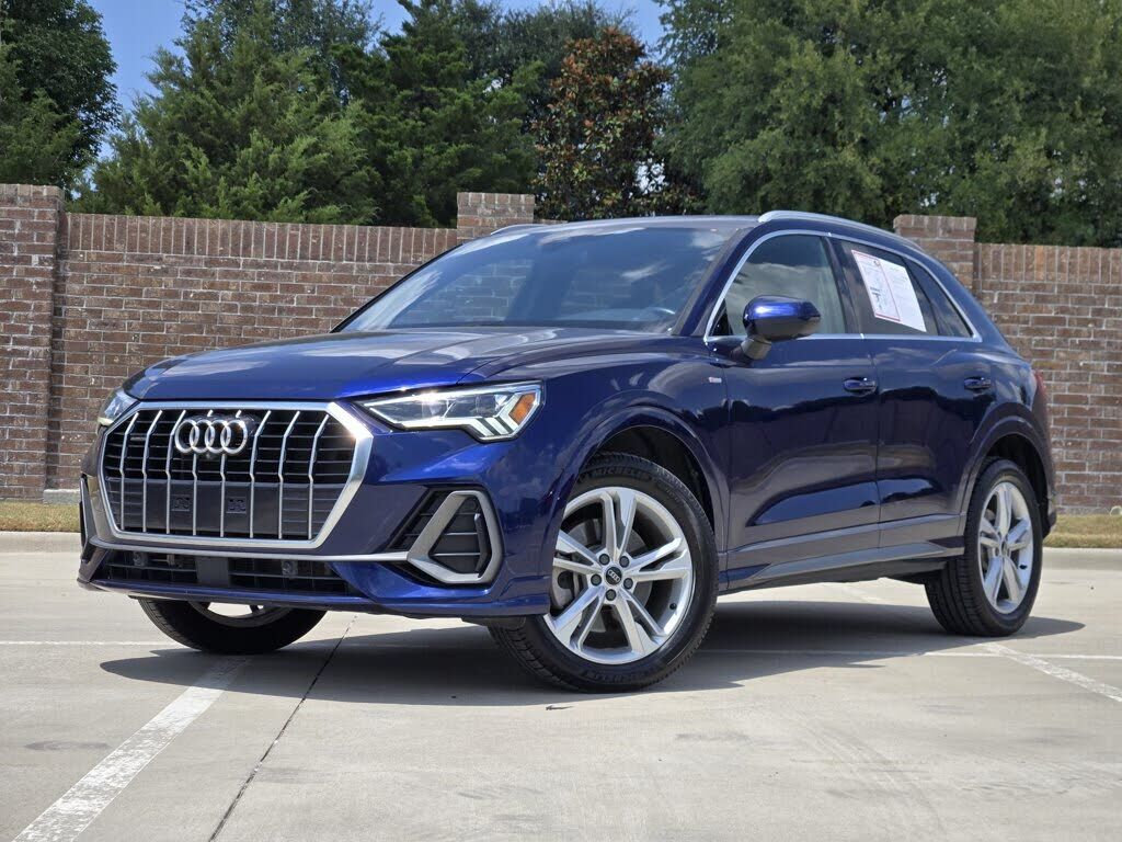 2022 AUDI Q3