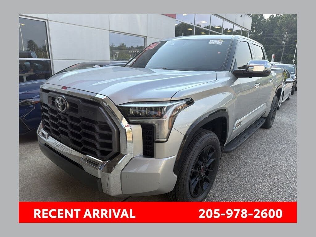2023 TOYOTA Tundra