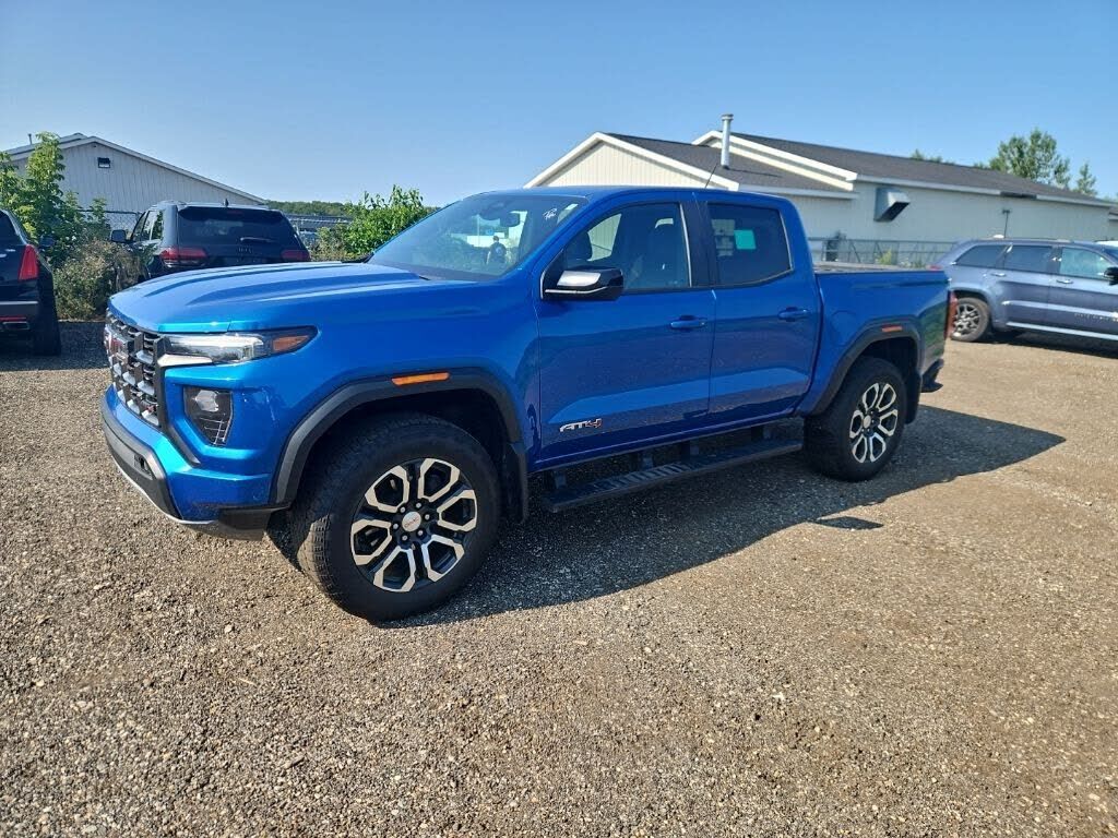 2023 GMC Canyon