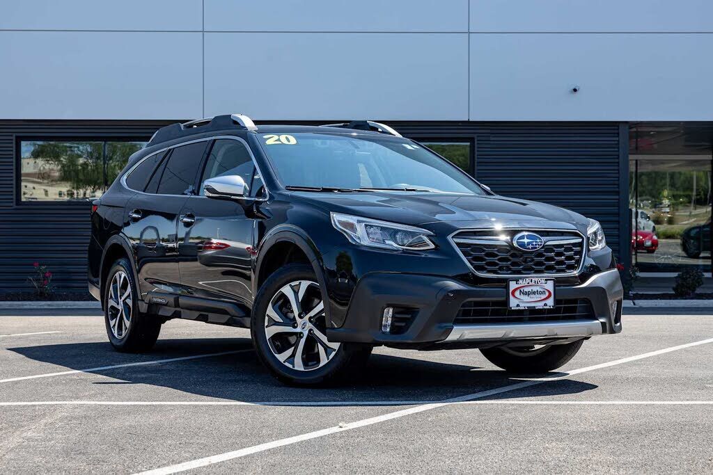 2020 SUBARU Outback