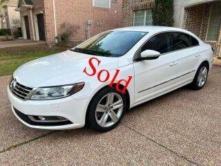 2013 VOLKSWAGEN Passat
