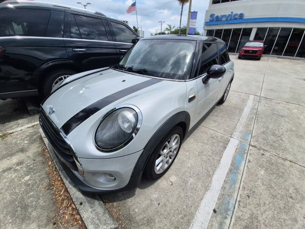 2019 MINI Cooper