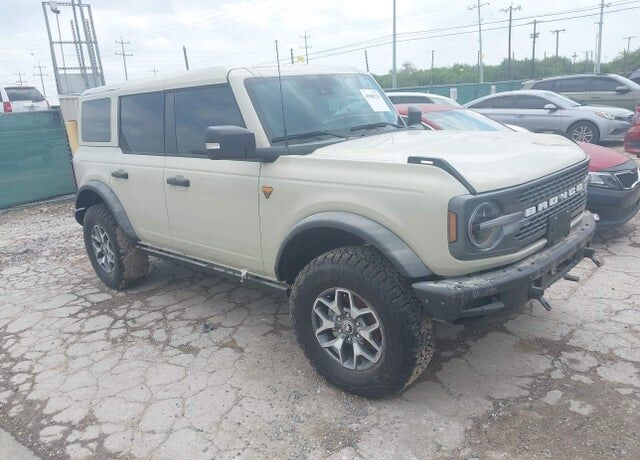 2025 FORD Bronco