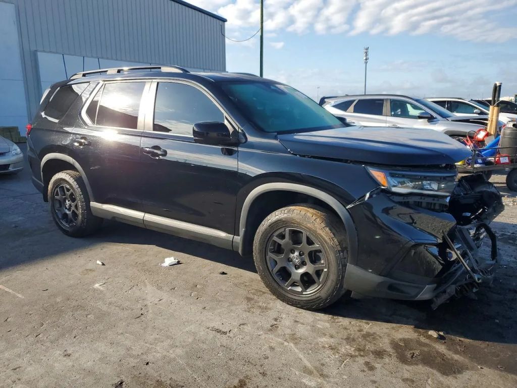 2024 HONDA Pilot