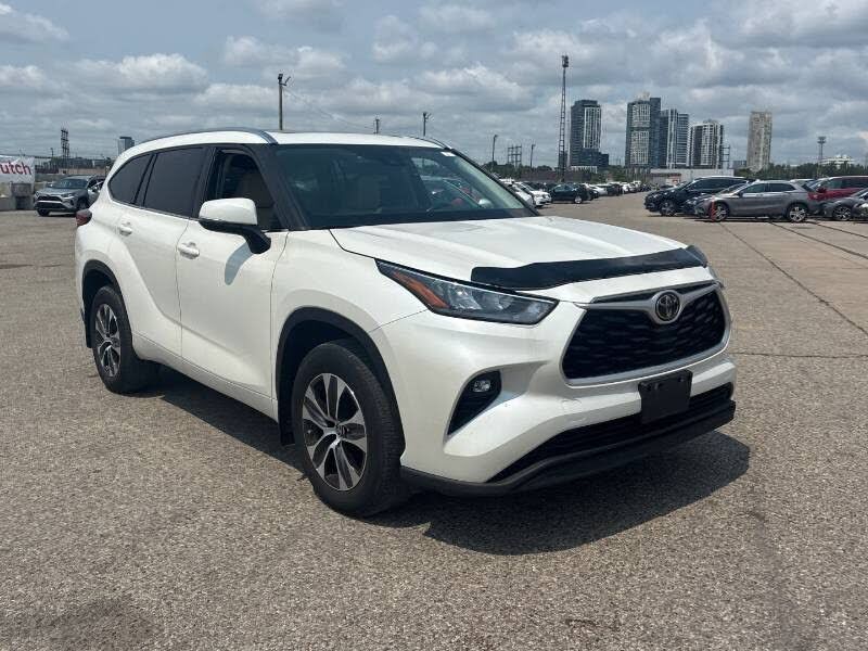 2021 TOYOTA Highlander