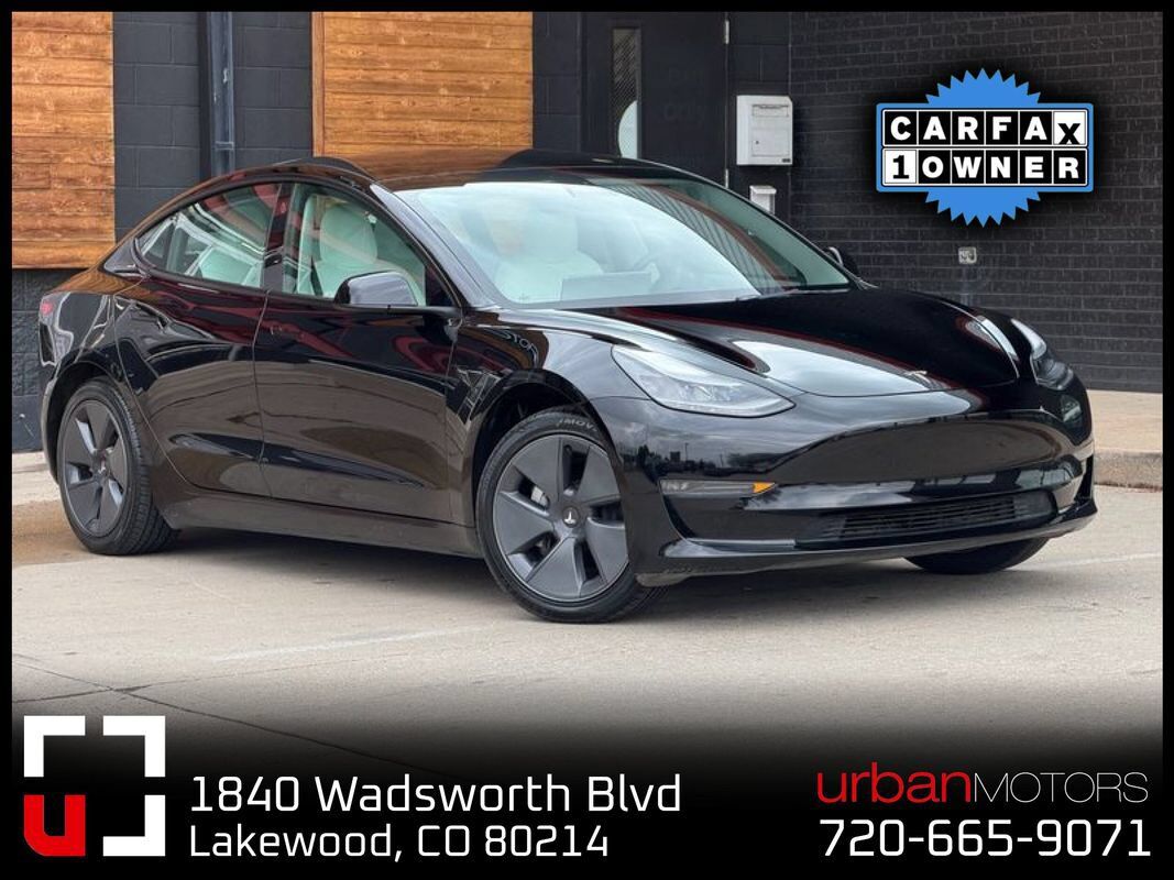 2022 TESLA Model 3