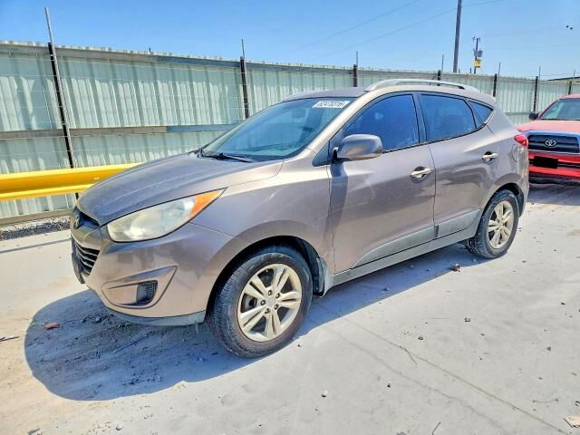 2011 HYUNDAI Tucson