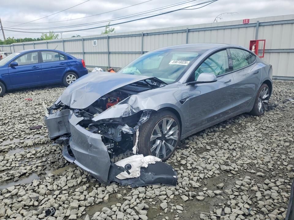 2026 TESLA Model 3
