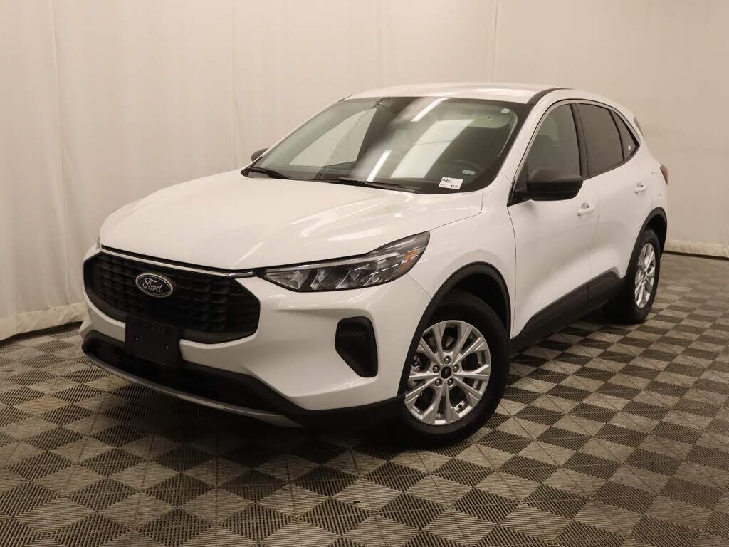 2024 FORD Escape