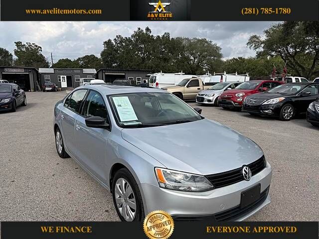 2012 VOLKSWAGEN Jetta