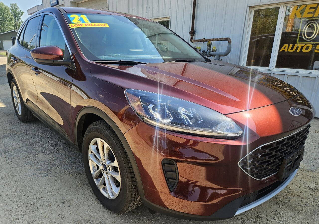 2021 FORD Escape