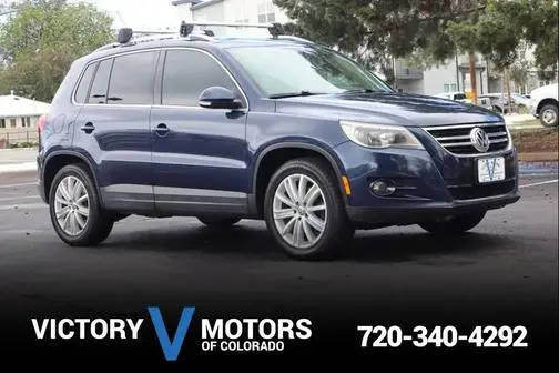 2011 VOLKSWAGEN Tiguan