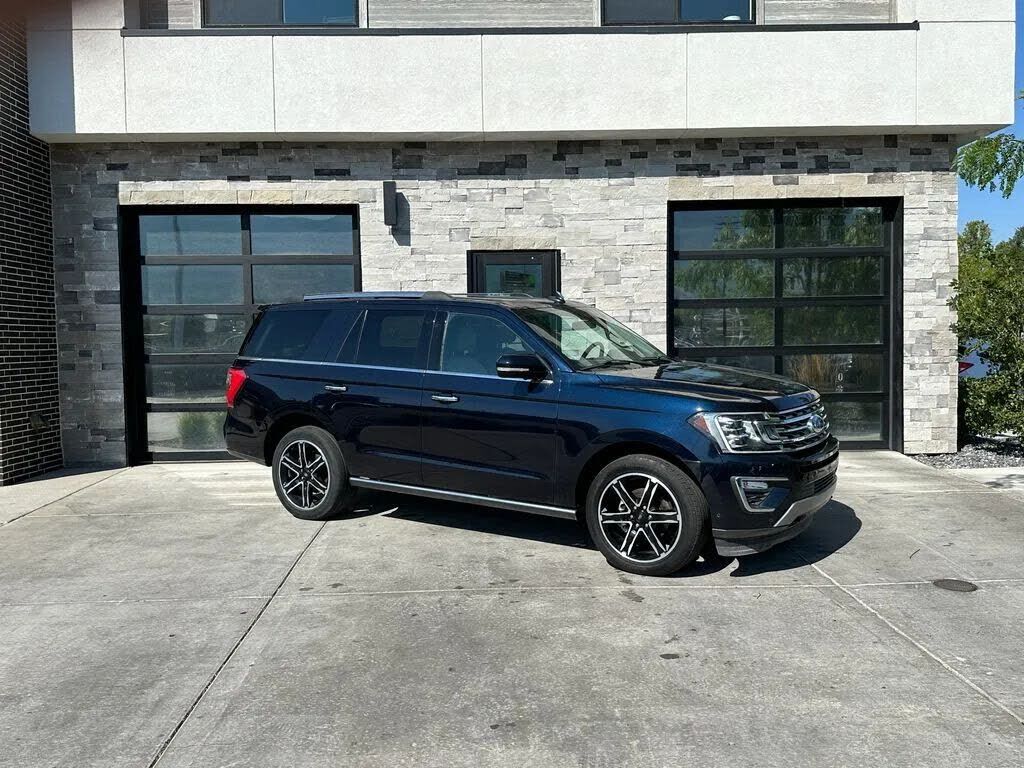 2021 FORD Expedition