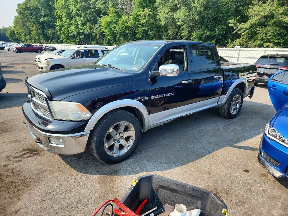 2012 DODGE Ram