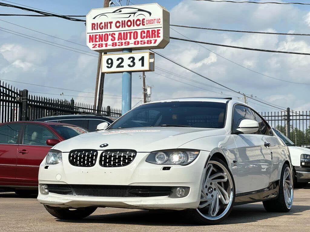 2011 BMW 3 Series