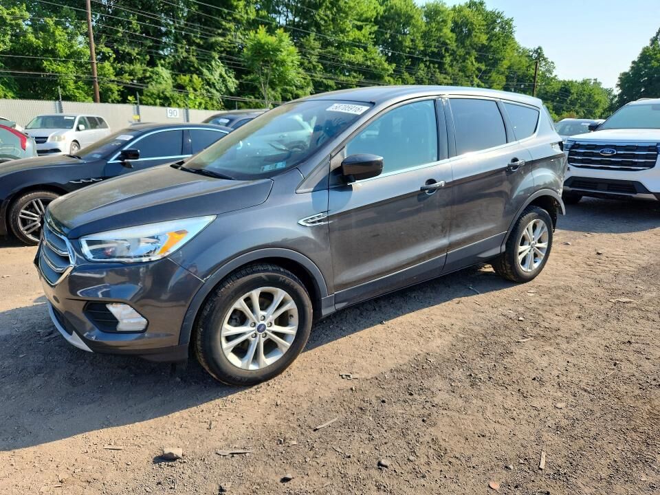 2017 FORD Escape