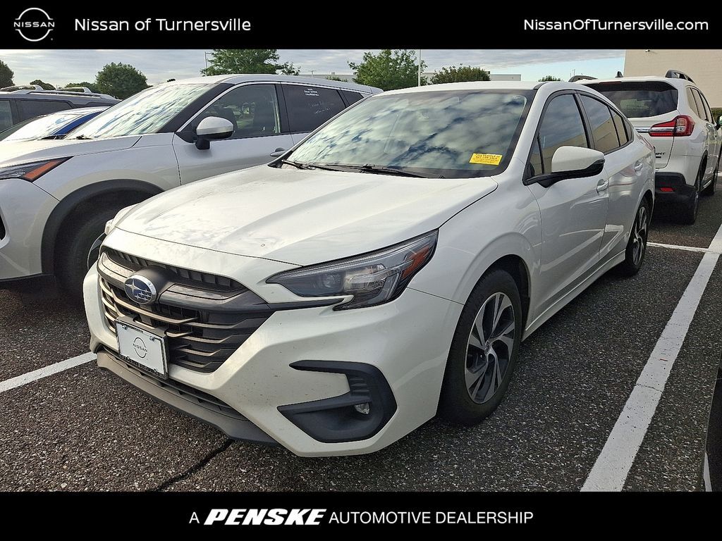2024 SUBARU Legacy